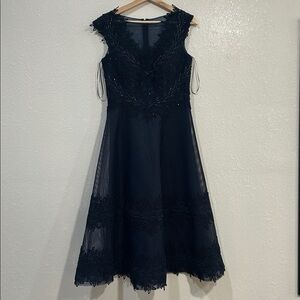 Teri Jon Embellished Navy Madi Gown Sleeveless Dress Sz 6